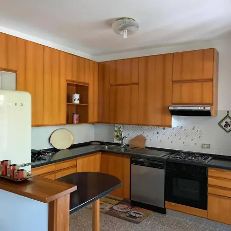 Il Portico 9 Apartment